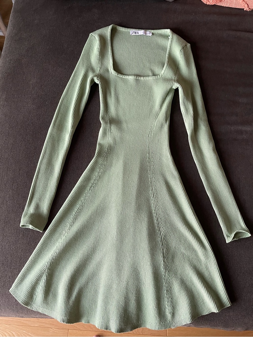 Zara Light Sage Green Ribbed Long-Sleeve Square Neck Dress